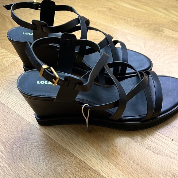NWT Lola Cruz Wedge Sandals. Authentic! Black leather. Size 10. W/Box & Dust bag - Picture 3 of 8